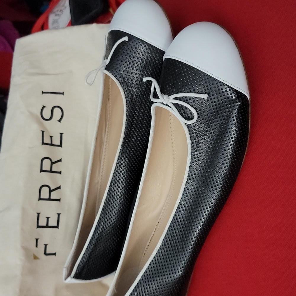 Handmade Italian Leather Black and White Ballerina Flats